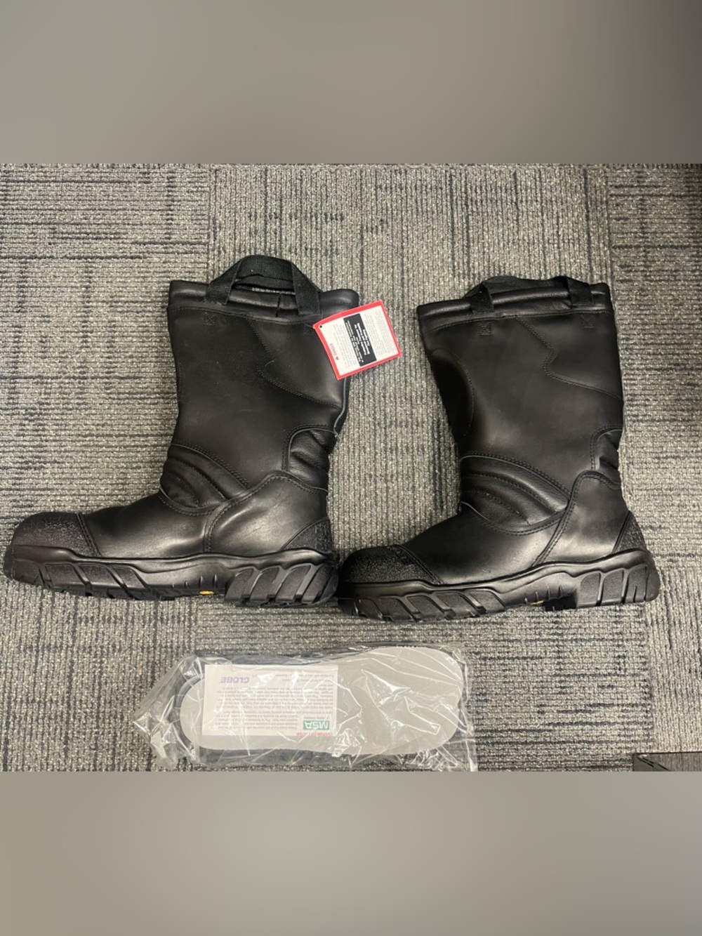 Globe Shadow XF 14” Pull-On Structural Fire Fighting Boots, Black Size 12 W New